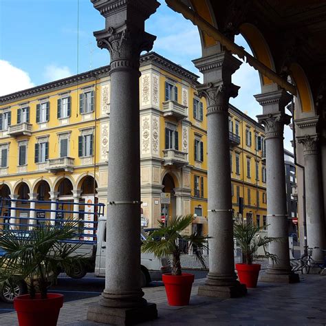 ‭Astrua‬ in Piazza Giuseppe Garibaldi 1 15121 Alessandria